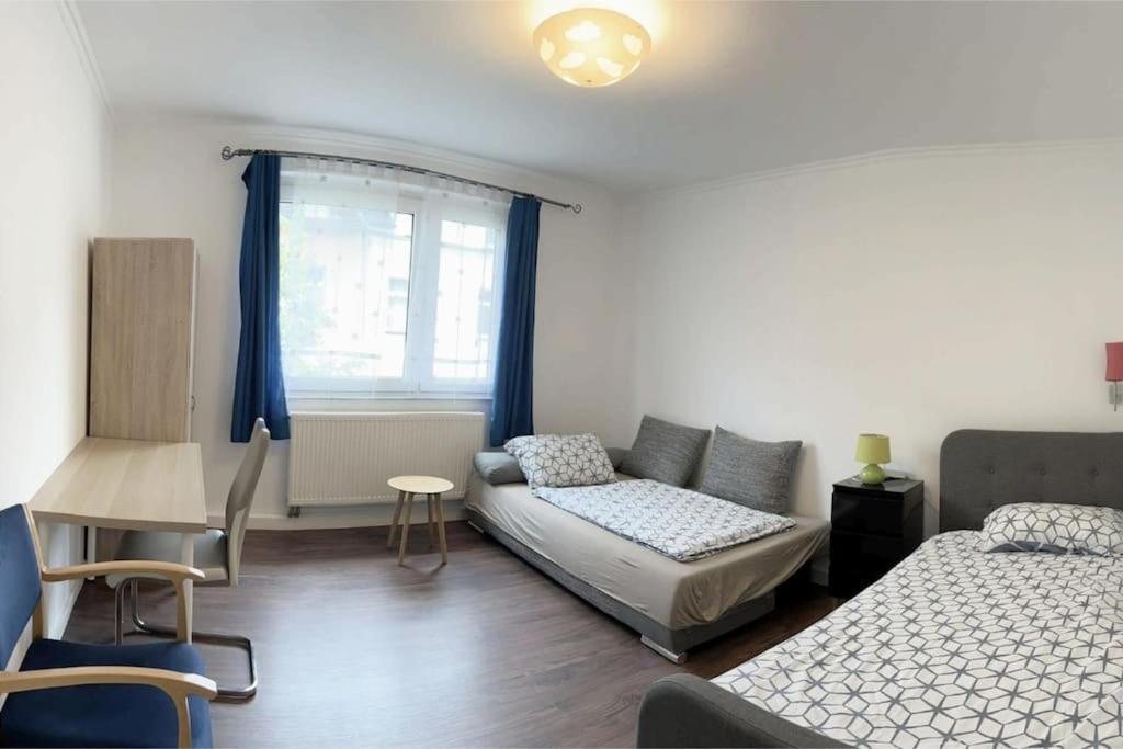 Duesseldorf Messe And Airport, 2-Bedroom Apartment With Kitchen And Garden Duisburgo Esterno foto