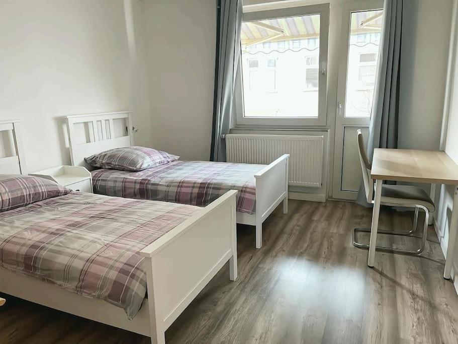 Duesseldorf Messe And Airport, 2-Bedroom Apartment With Kitchen And Garden Duisburgo Esterno foto