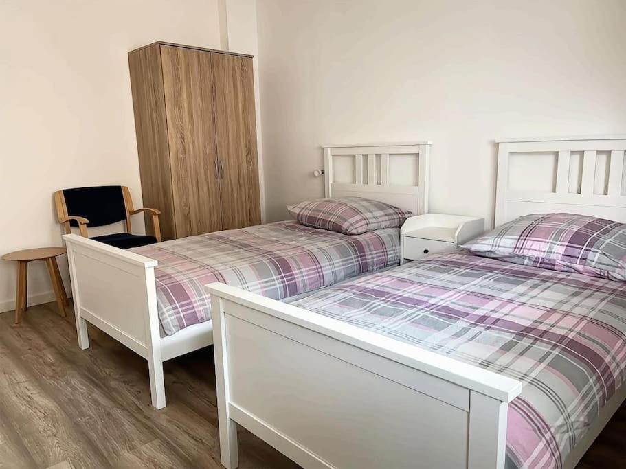 Duesseldorf Messe And Airport, 2-Bedroom Apartment With Kitchen And Garden Duisburgo Esterno foto